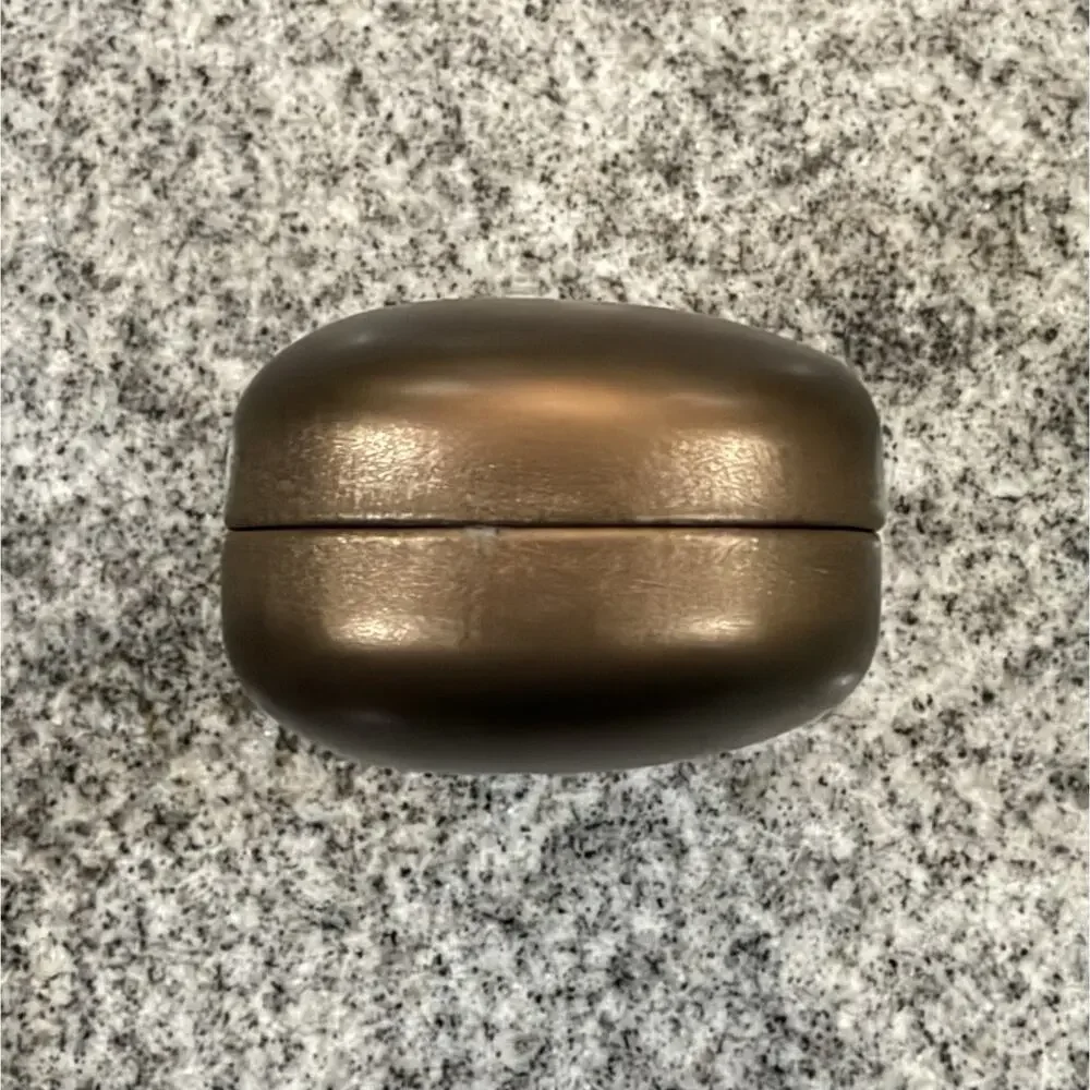 VINTAGE Y2K Gucci Sunglasses Hard/Clam Shell Bronze Metallic Case w Monogram Int